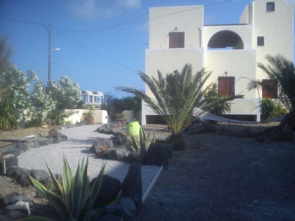 Marina Studios Tílos Exteriör bild